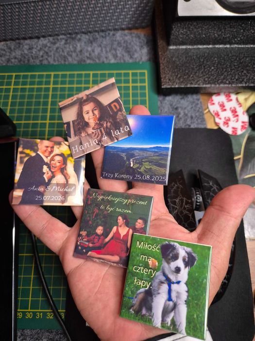 Personalizowane Fotomagnesy z Twoim zdjęciem/ grafiką - Okrągłe i kwadratowe