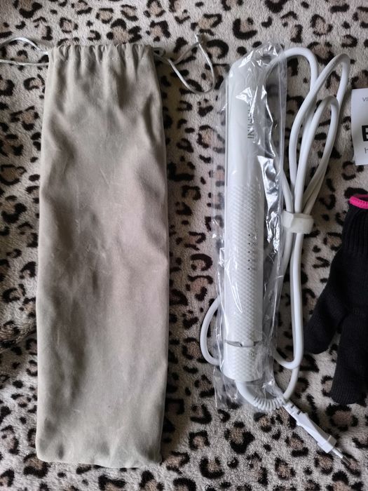 Prostownica do włosów Vixmini biała