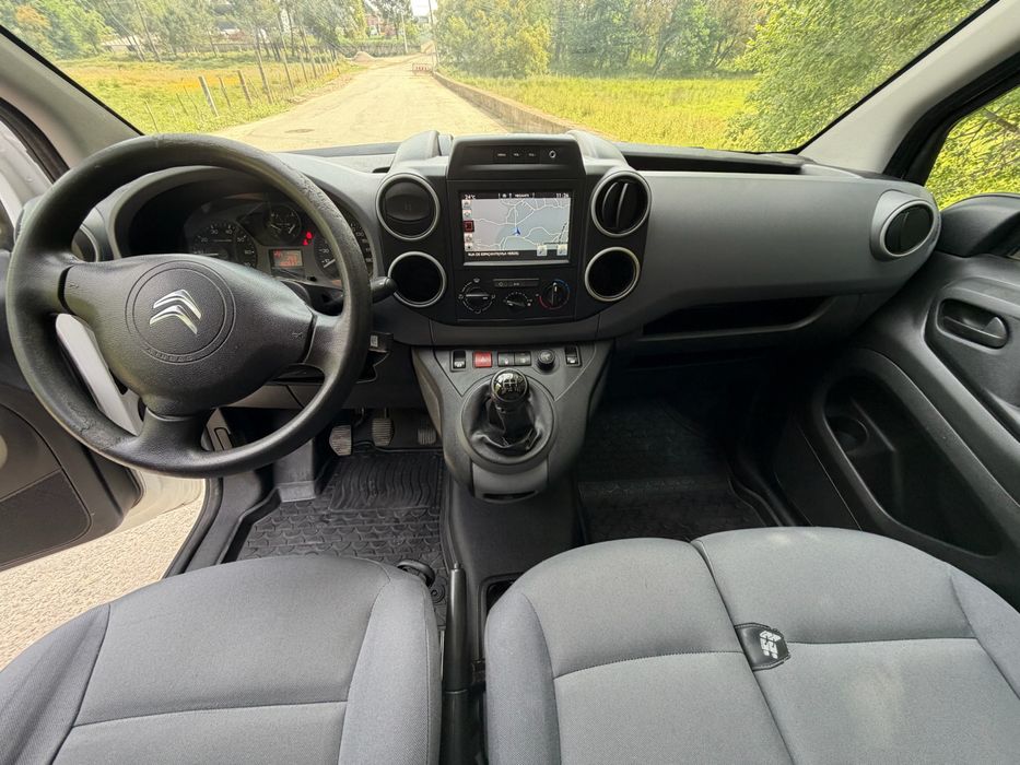 Citroen Berlingo 1.6 - 11/2015 - 3 lugares