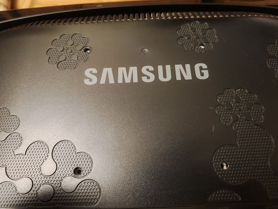 Monitor Samsung 22'' SynkMastr 2233  Dynamic contrast 50000:1