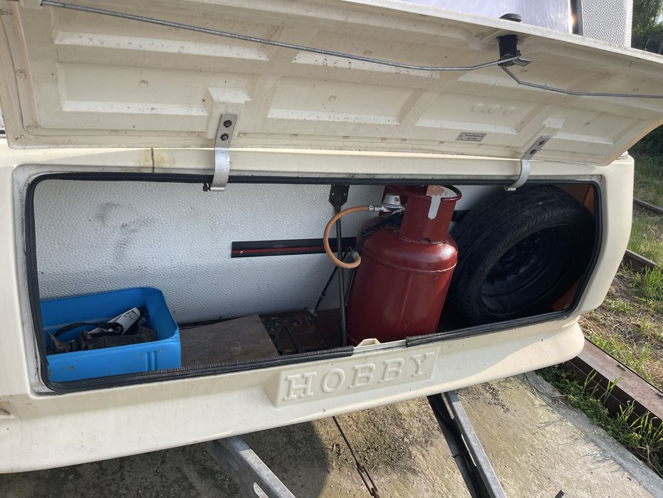 автобудинок hobby кемпер караван гарний стан обмін на авто