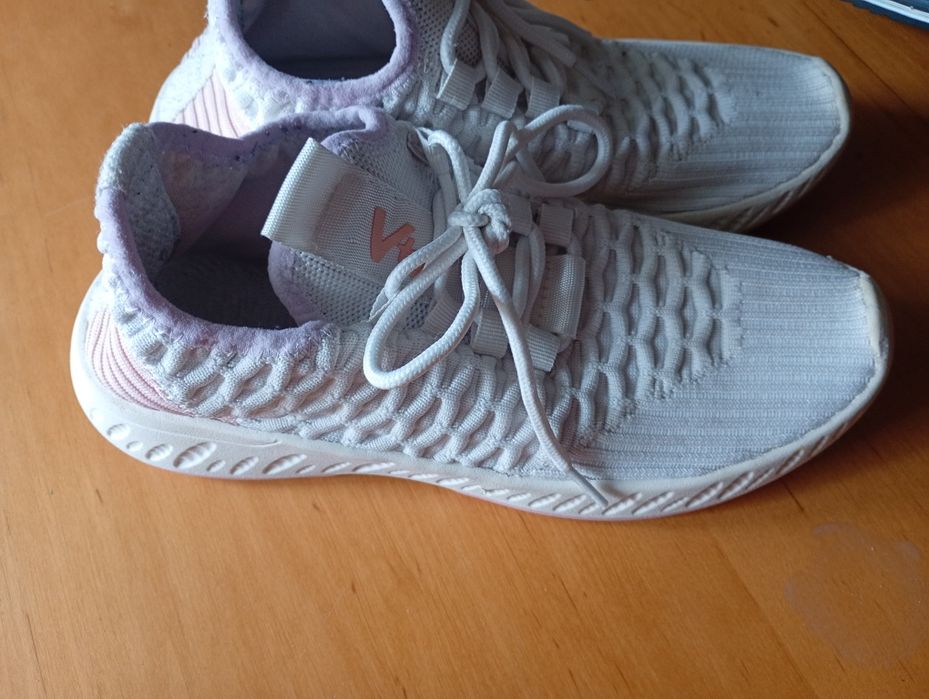 Buty rozmiar 36  vty i Converse