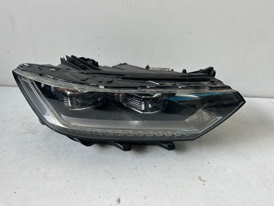 Volkswagen Passat B8 Full Led Dynamic Lampa Prawa