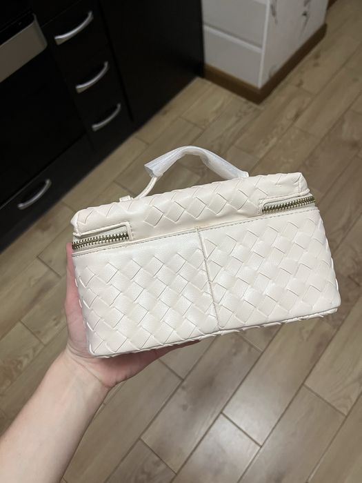 Сумка bottega, молочна