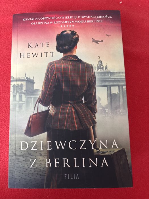 „Dziewczyna z Berlina” Kate Hewitt