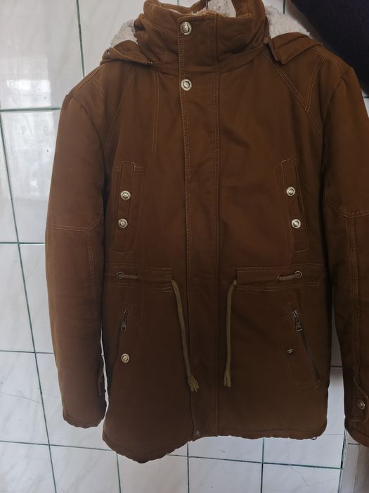 Зимня курточка чоловіча