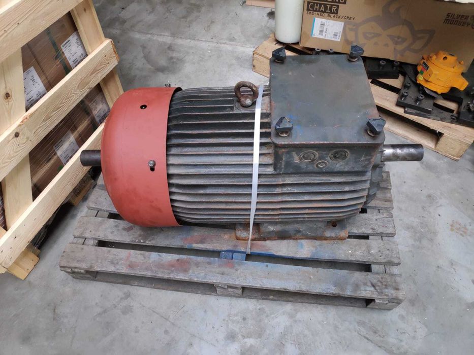 Silnik elektryczny pierścieniowy 90, 110, 120, 132, 160, 200kW Sue Sud