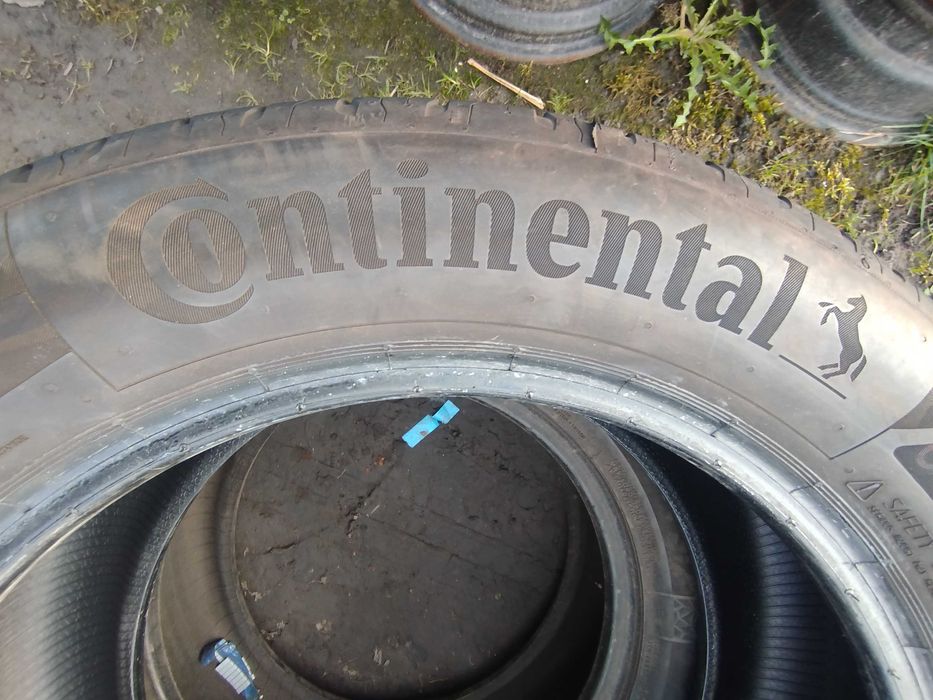 A270# Opony uzywane letnie 235/55/18" Continental