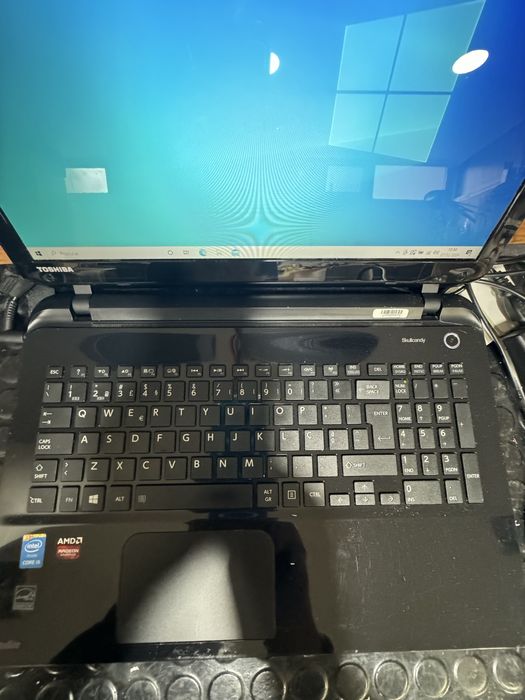 Portatil Toshiba Satelite L50-B  ecran 15,6”