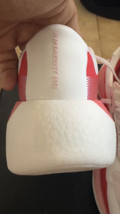 ADIDAS Hyperboost  Edge – como novas!