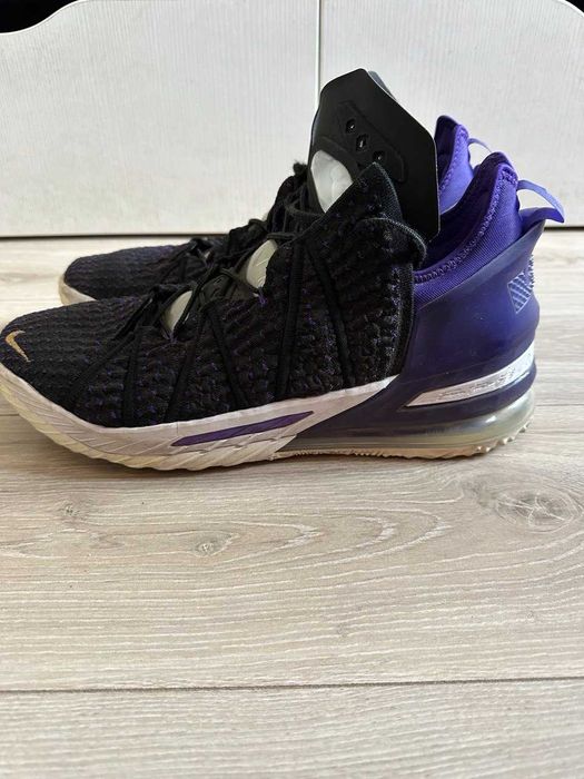 Кросівки Nike Lebron 18 black violet