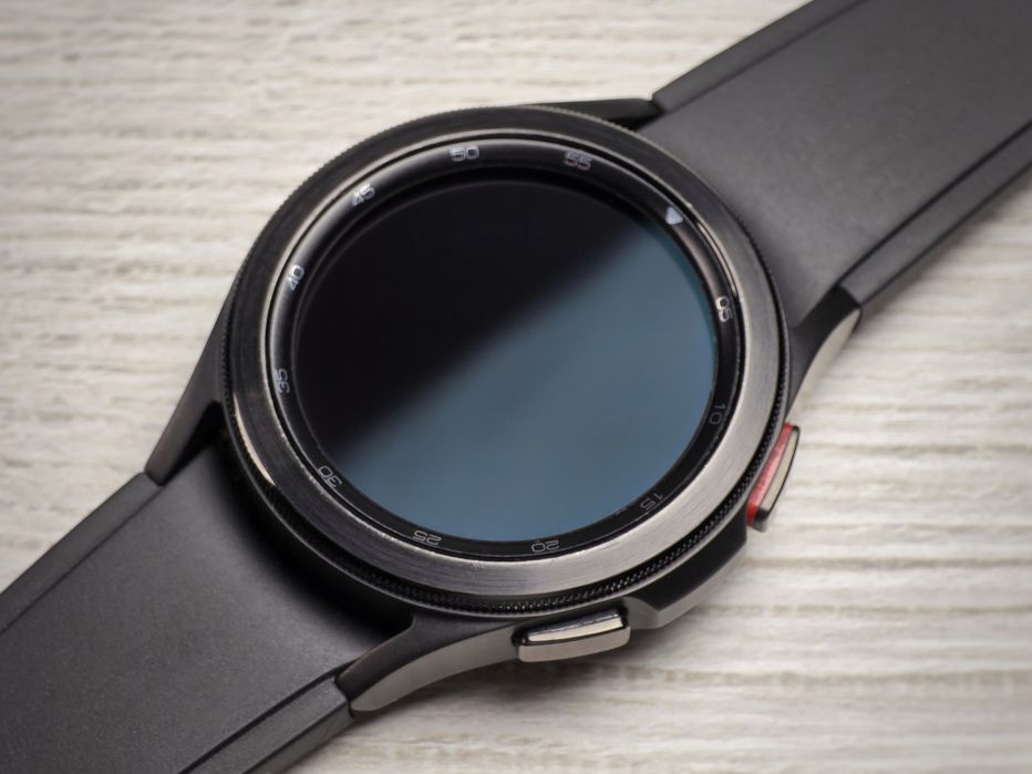 Смарт-годинник Samsung Galaxy Watch4 Classic 42mm Black (SM-R880)