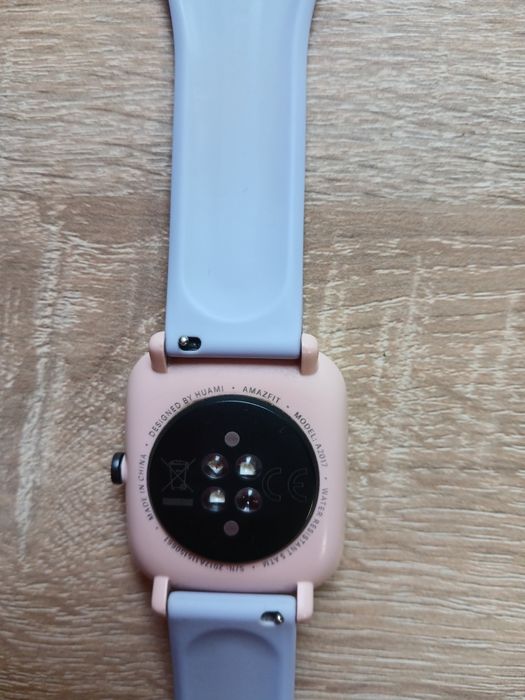 смарт годинник amazfit