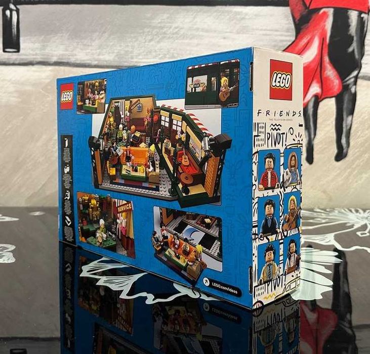 Конструктор LEGO IDEAS 21319 Central Perk FRIENDS