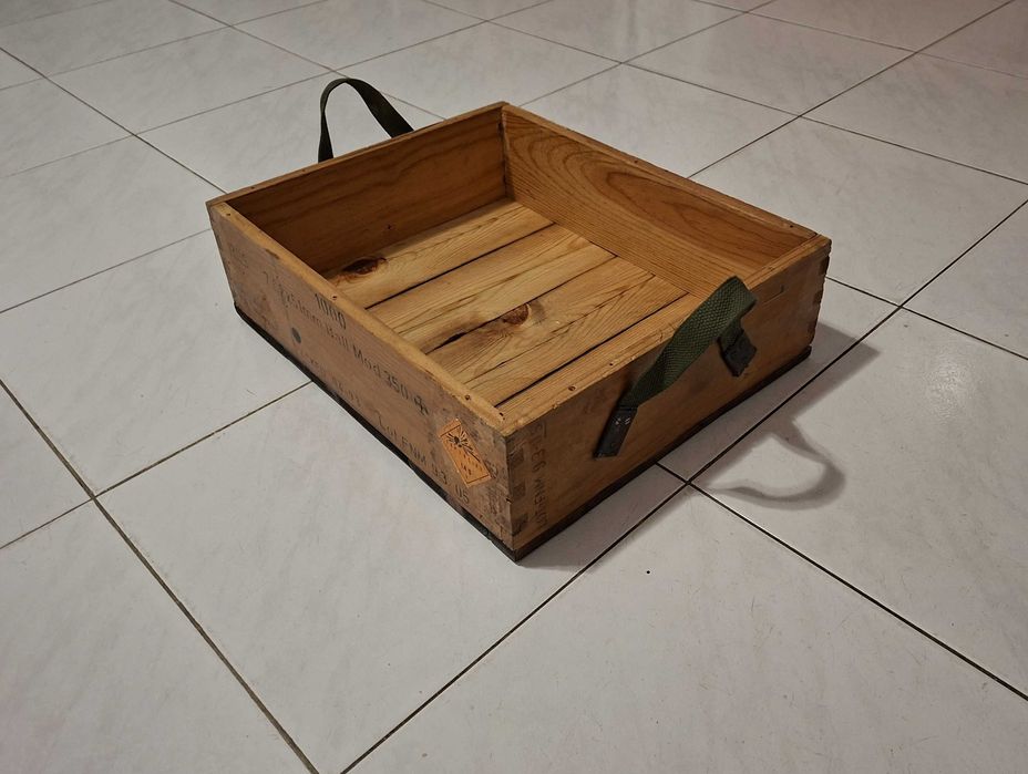 Caixa de munições militares de 7.62mm (G3), VAZIA, decorativa - 1993