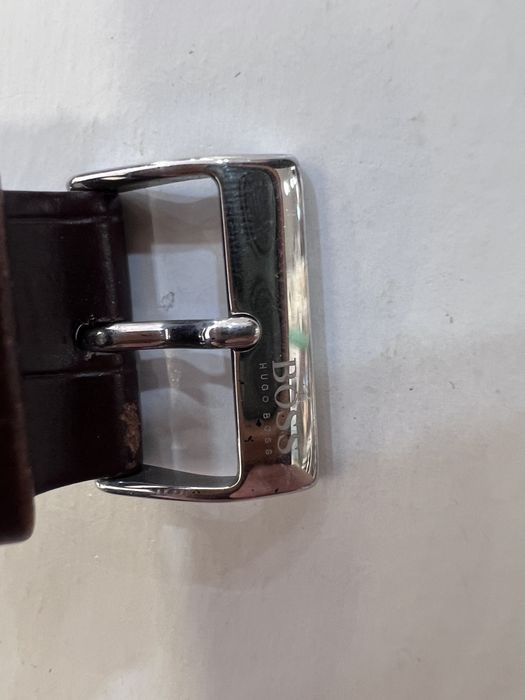 Relógio Hugo Boss de homem com bracelete em pele e caixa