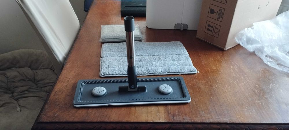 Floor Cleaning Set — New in Original Packaging