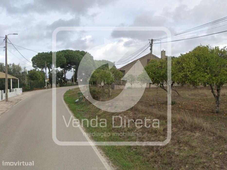 Moradia T3 Isolada | Garagem 720 m² de Terreno | Foros da Afeiteira...