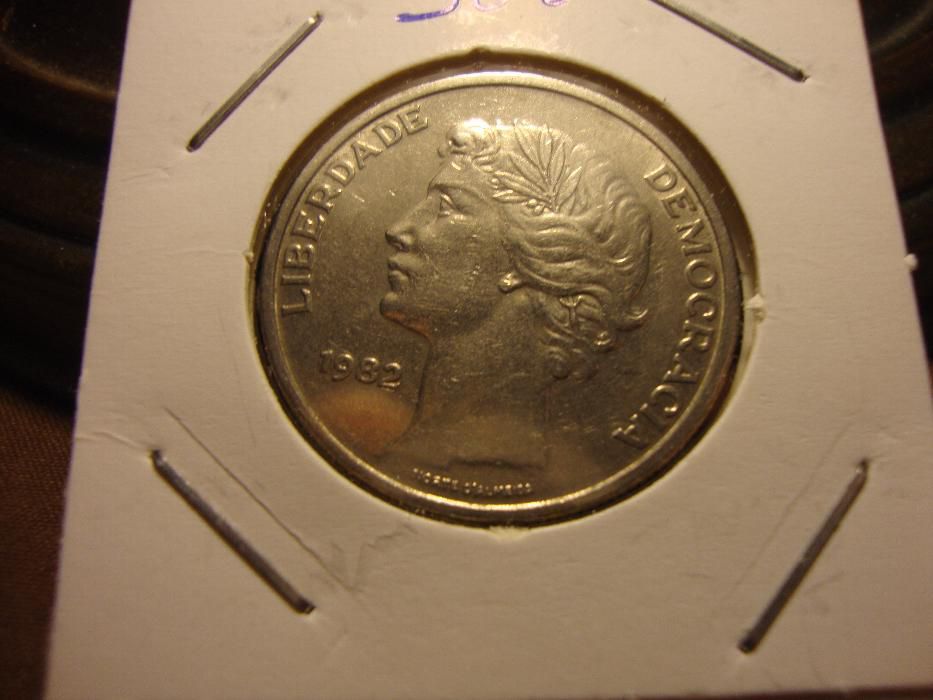 Moeda 25 Escudos Cupro-Níquel 1982