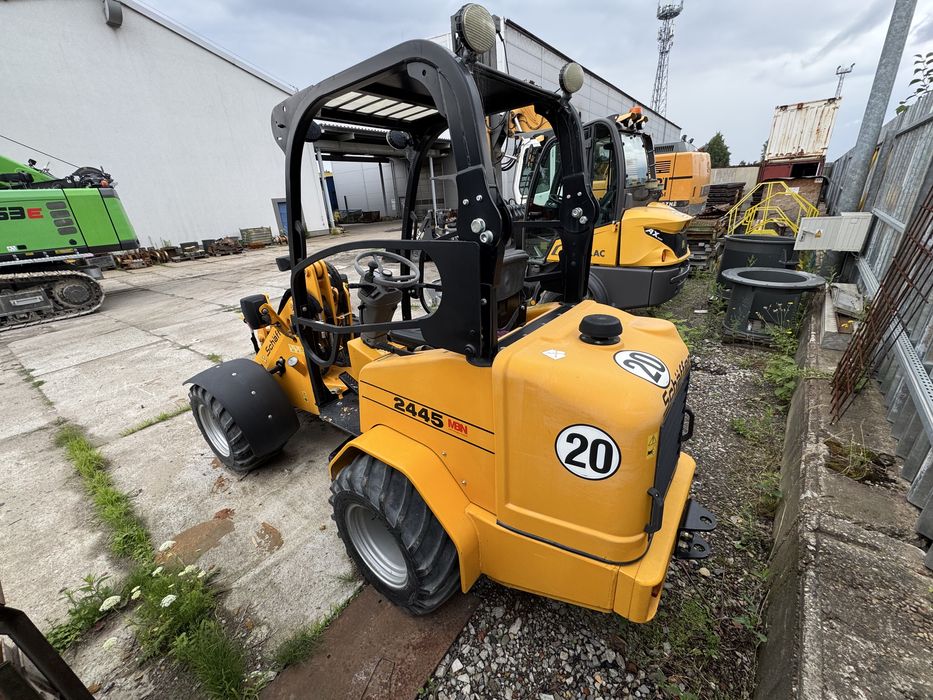 Ładowarka Schaffer 2445