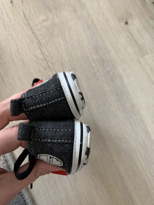 Кеди на м’якій підошві нові