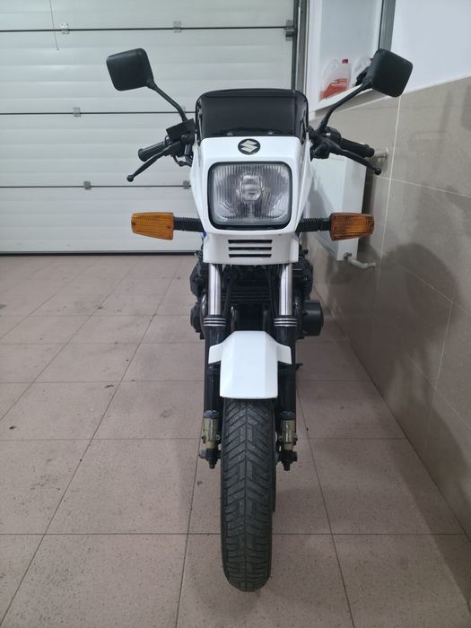 Мотоцикл Suzuki GSX 550