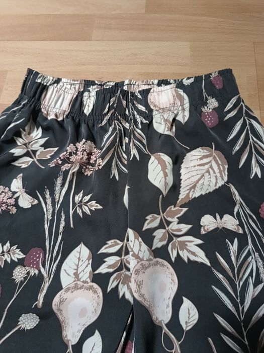Nowe spodnie damskie Esmara Lekkie, Szerokie Zwiewne Rozmiar 36