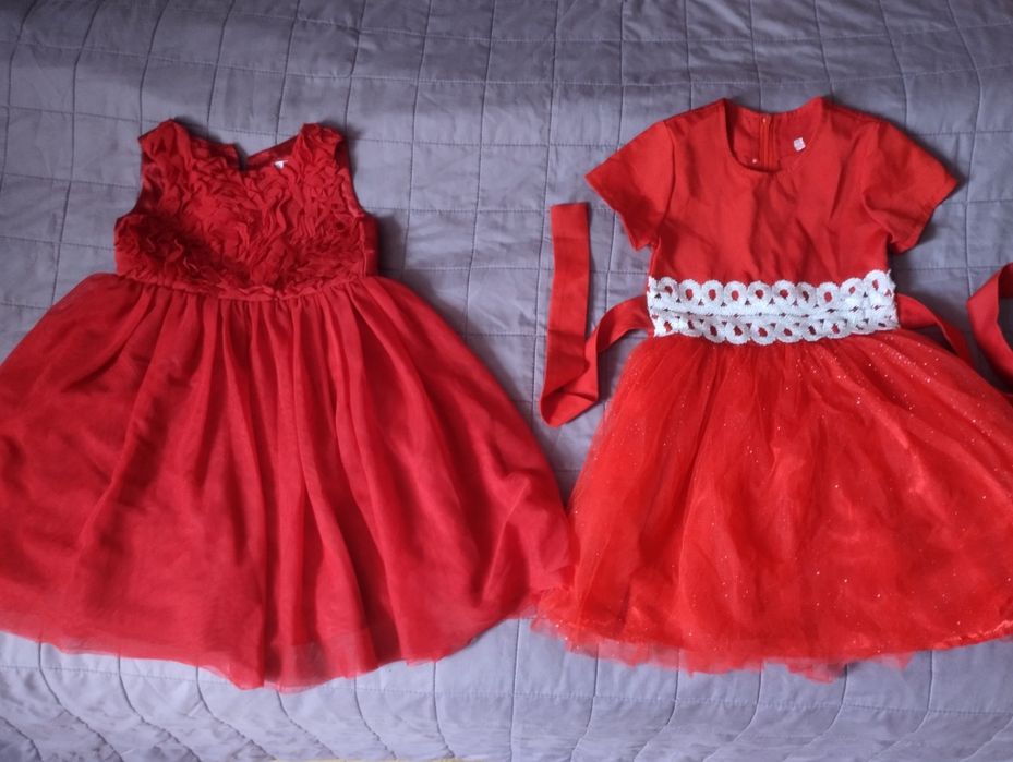 Сукні спіднички плаття платтячка