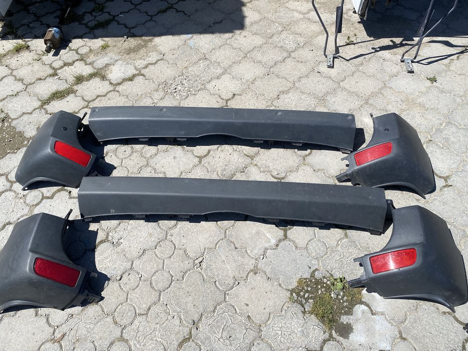 Задній Бампер Клики Спринтер Sprinter W906 парктронік