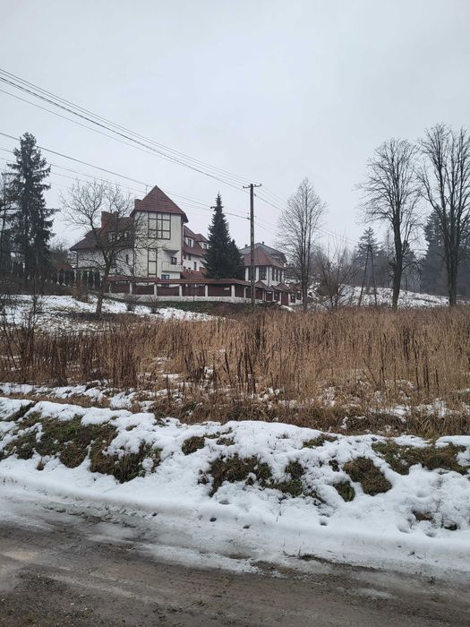 Działka z pozwoleniem na budowę, Dojazdów