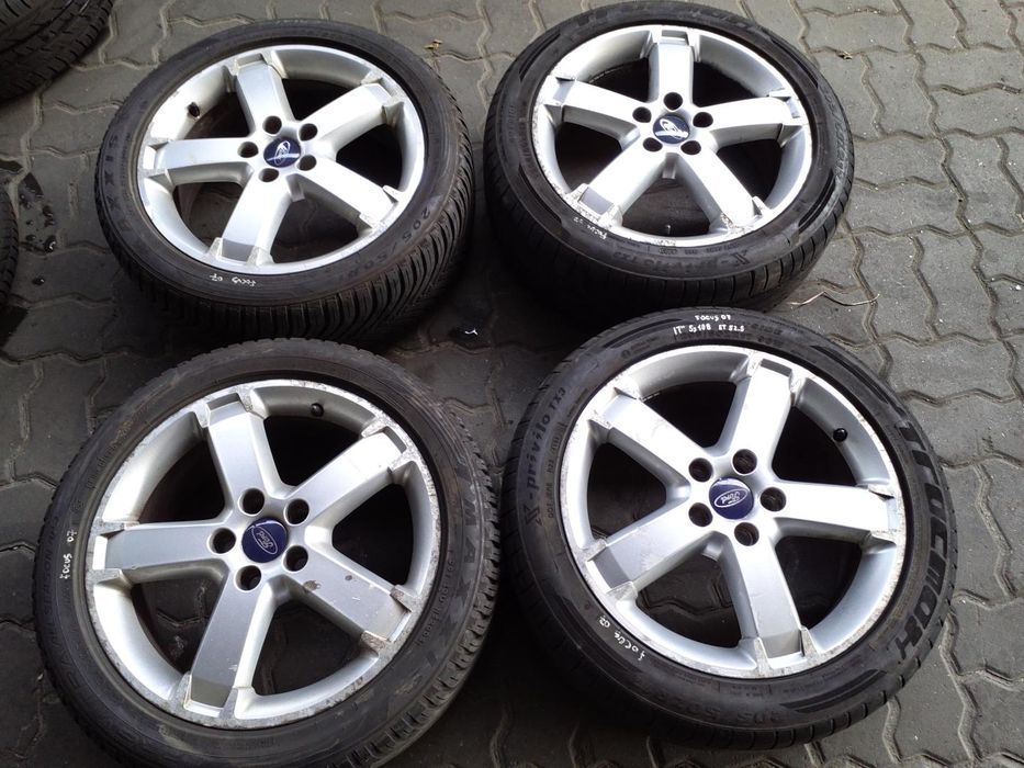 Jantes Ford R17 Com Pneus 205/50 Furação 5X108