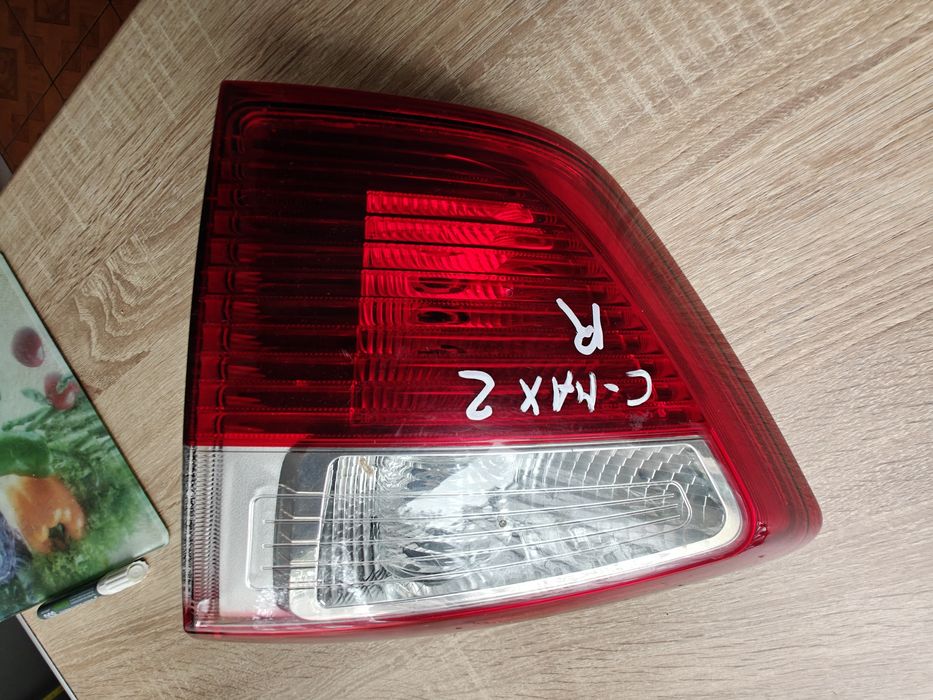 Lampa klapy prawa C-Max 2