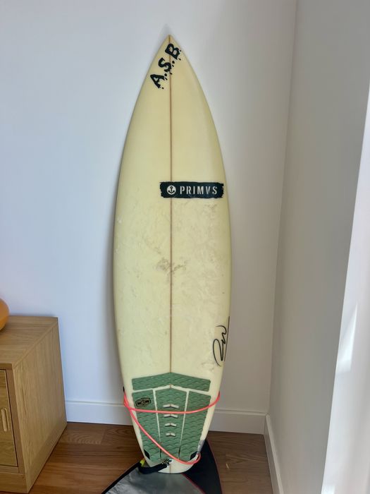 Prancha de surf em fibra 5’6 - PRIMVS