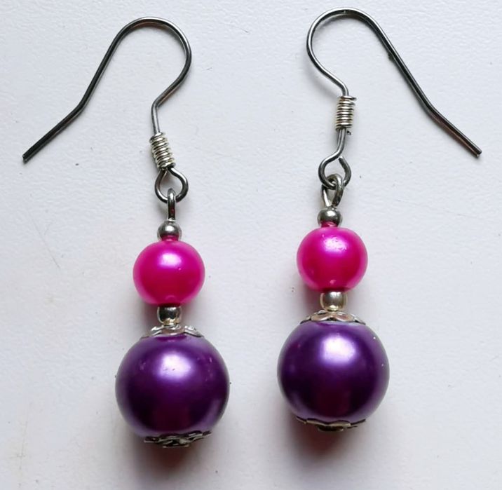 Nowe ręcznie robione kolczyki