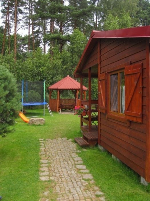 DOMKI nad morzem Rusinowo koło Jaroslawca.