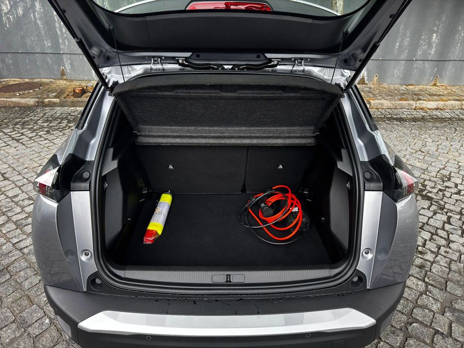 Peugeot e-2008 Active Pack
