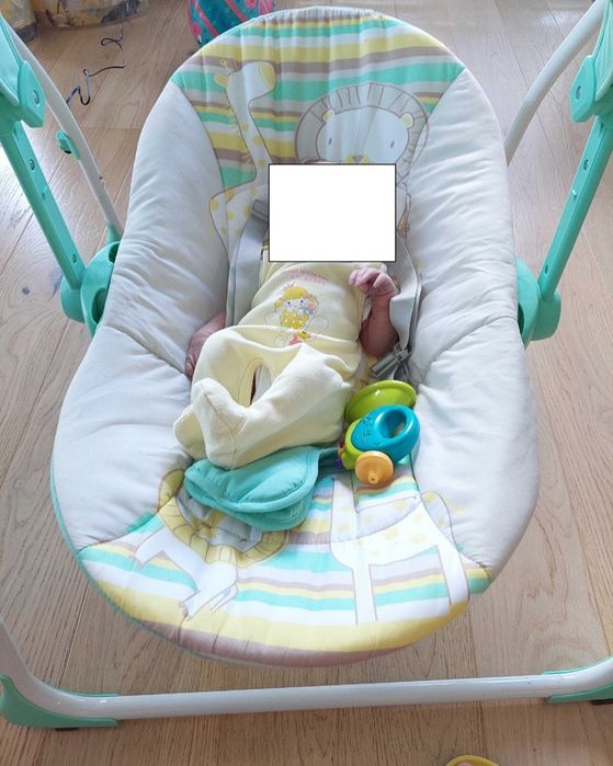 Huśtawka elektryczna dla niemowlaka