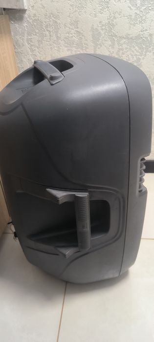 Акустическая колонка Jbl Eon 305