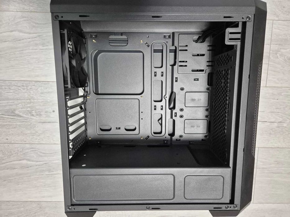 ATX корпус Корпус Cougar MX331 Mesh-X. Пилозахист. Перфорація. 120 FAN