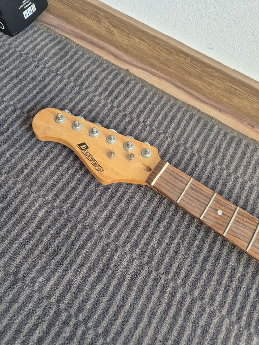 Gitara elektryczna dimavery do dokończenia