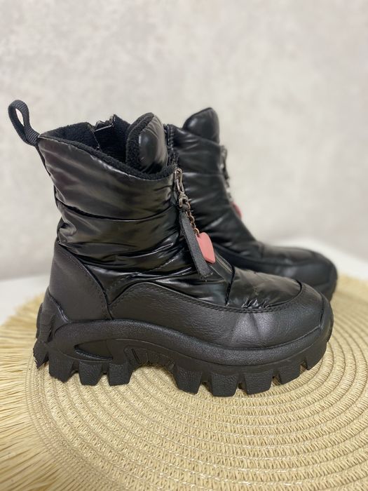 Ботинки для девочки