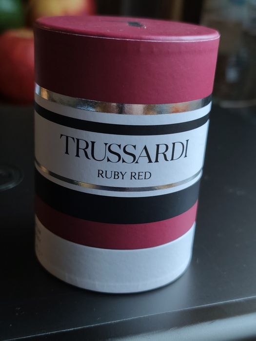 Perfum Trussardi Ruby Red