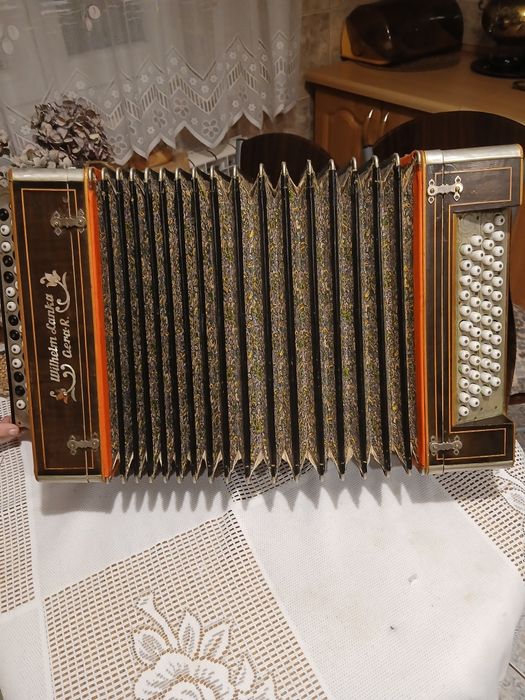 Akordeon guzikowy  Wilhelm Lanka Gera. R