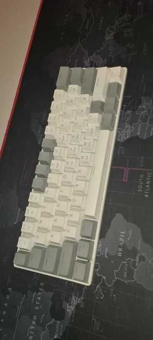 Teclado Mecânico compacto com RED Switches Novo na caixa