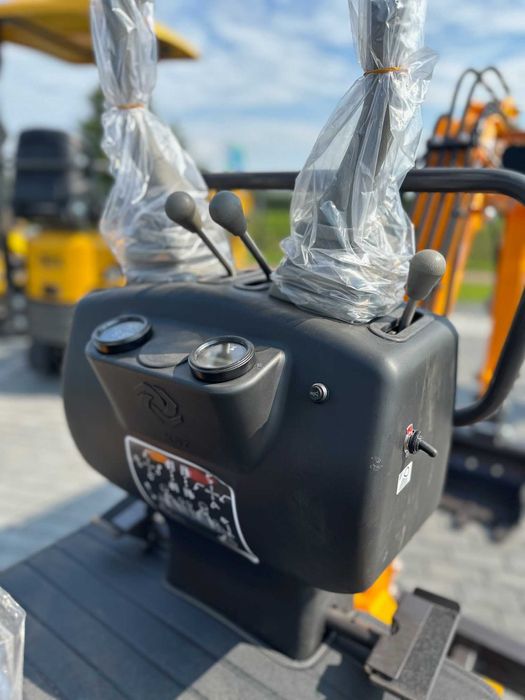 Nowa Minikoparka XN10 ramie skrętne hydraulika robocza