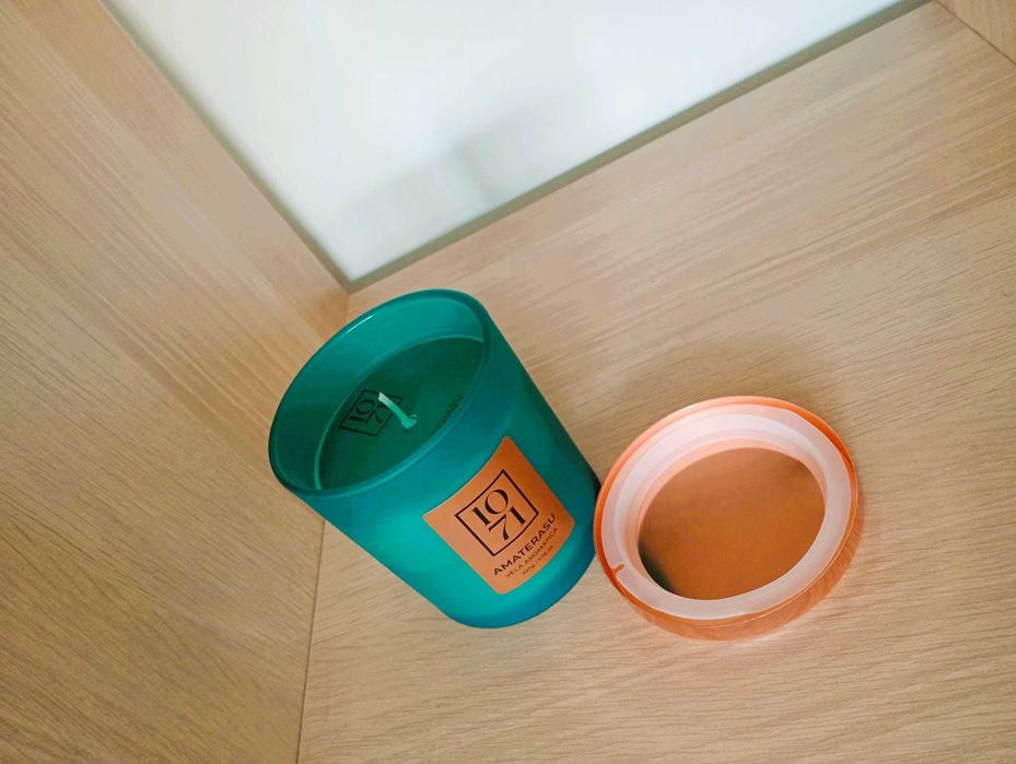 Vela aromática de 220g | 40h de queima | Feita à mão em Portugal