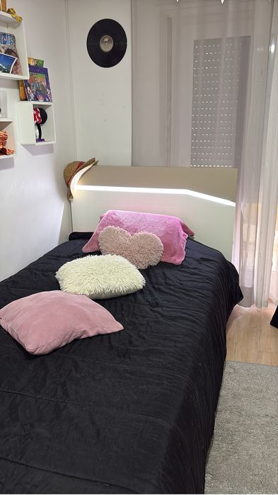 Cama solteiro com led