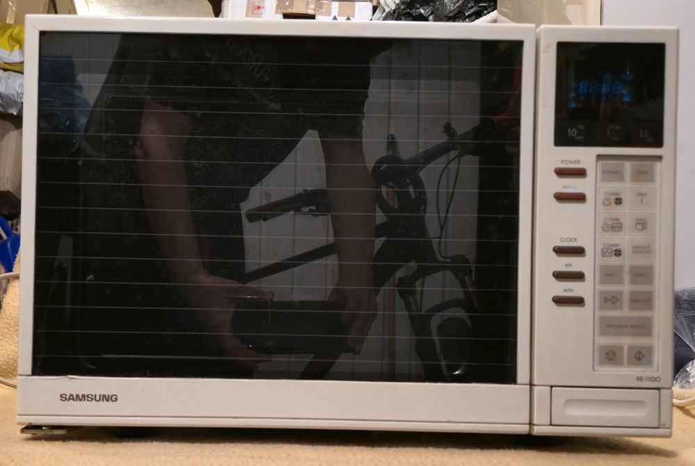 Kuchenka mikrofalowa Samsung DUŻA grill gotowanie mikrofalówka