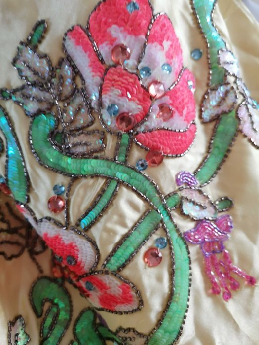 Sukienka XS mini impreza satyna cekiny Design Petite karnawał