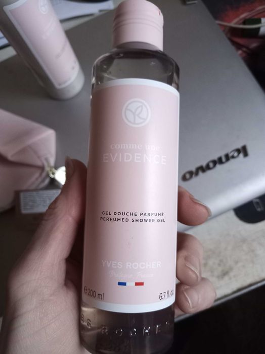 набор косметики Ив Роше